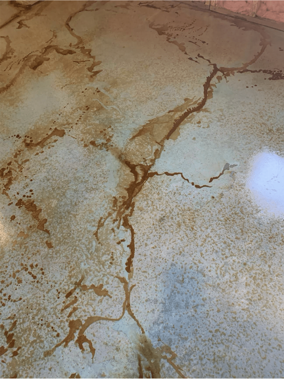 After neutralizing, add Azure Blue, Malayan Buff and English Red veins