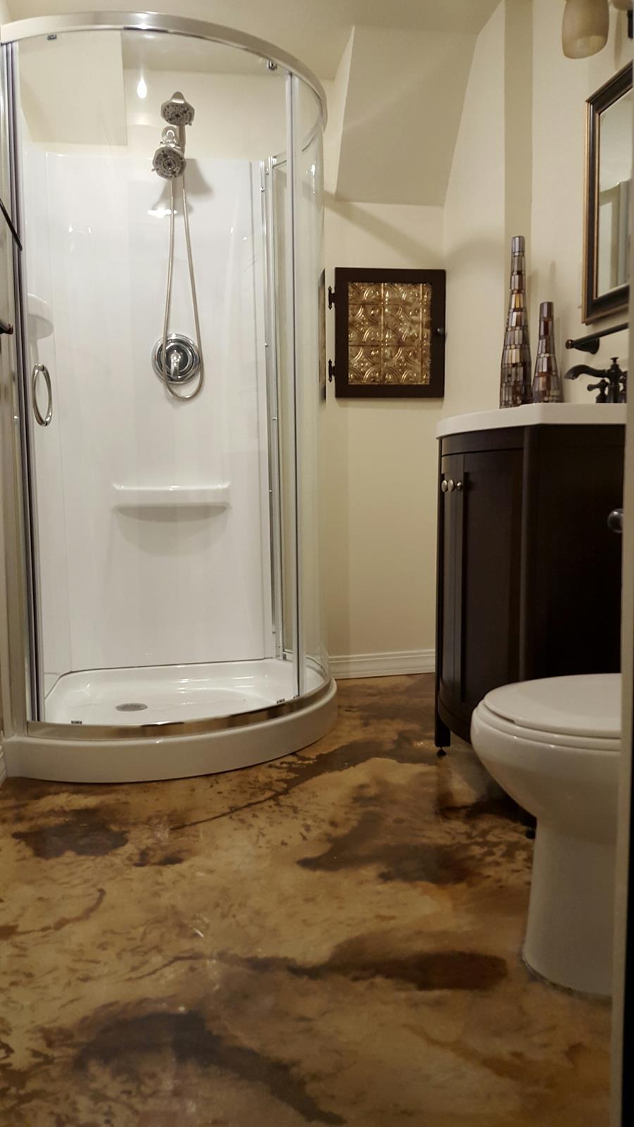 Achieving the perfect look for our bathroom floor involved layering Coffee Brown in ratios of 2-1, 5-1, 8-1, and 10-1, followed by a final layer of Malayan Buff in a 10-1 ratio.