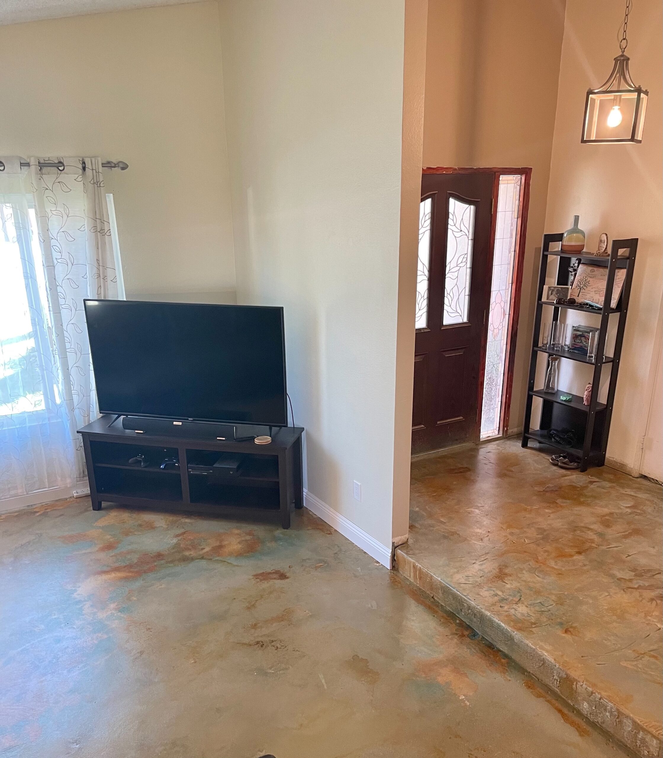 Malayan Buff, Cola, Seagrass acid Stained Living Room