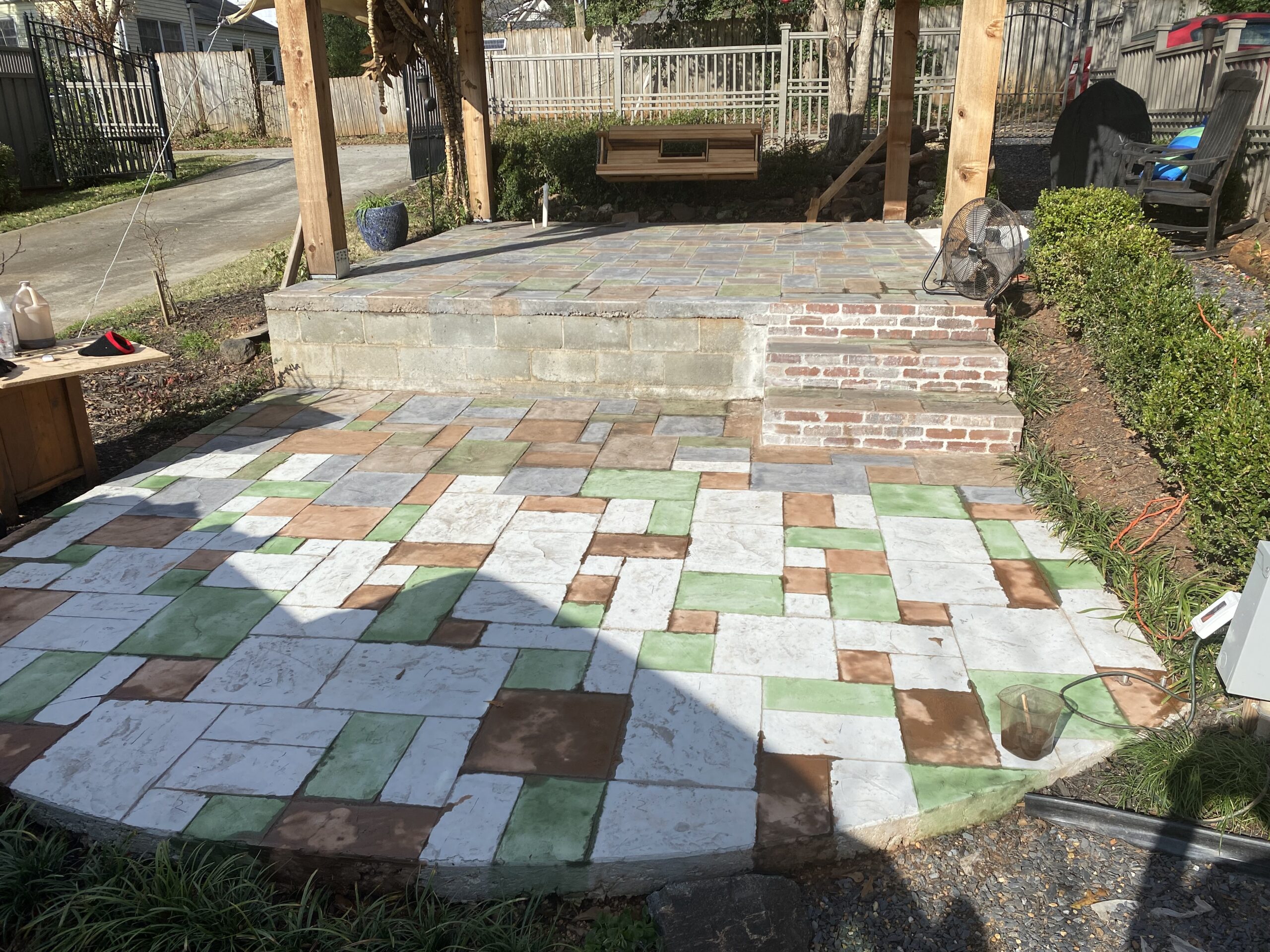 Antiquing+Stamped+Concrete+Patio+Driftwood+Fern-Green+Russet+During