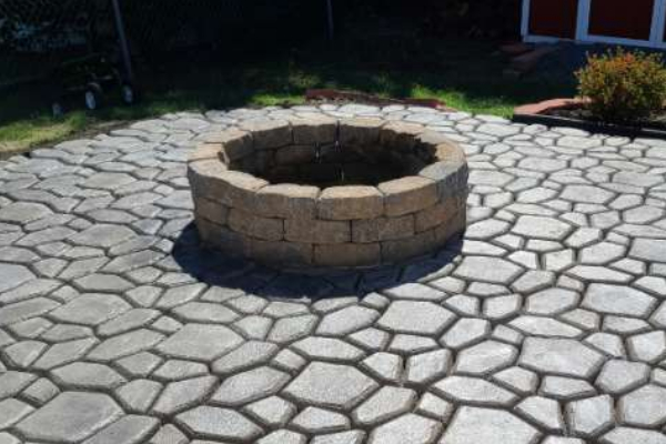 Light Charcoal Portico Stains on WalkMaker Concrete Pavers