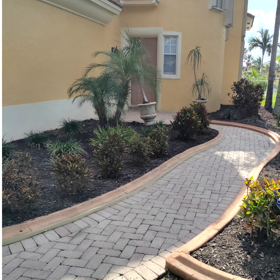 Faded Walkway Concrete Pavers