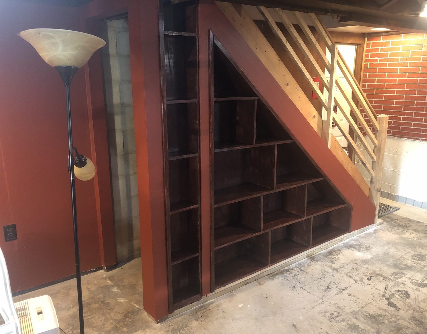 Unfinished, unpolished basement floor