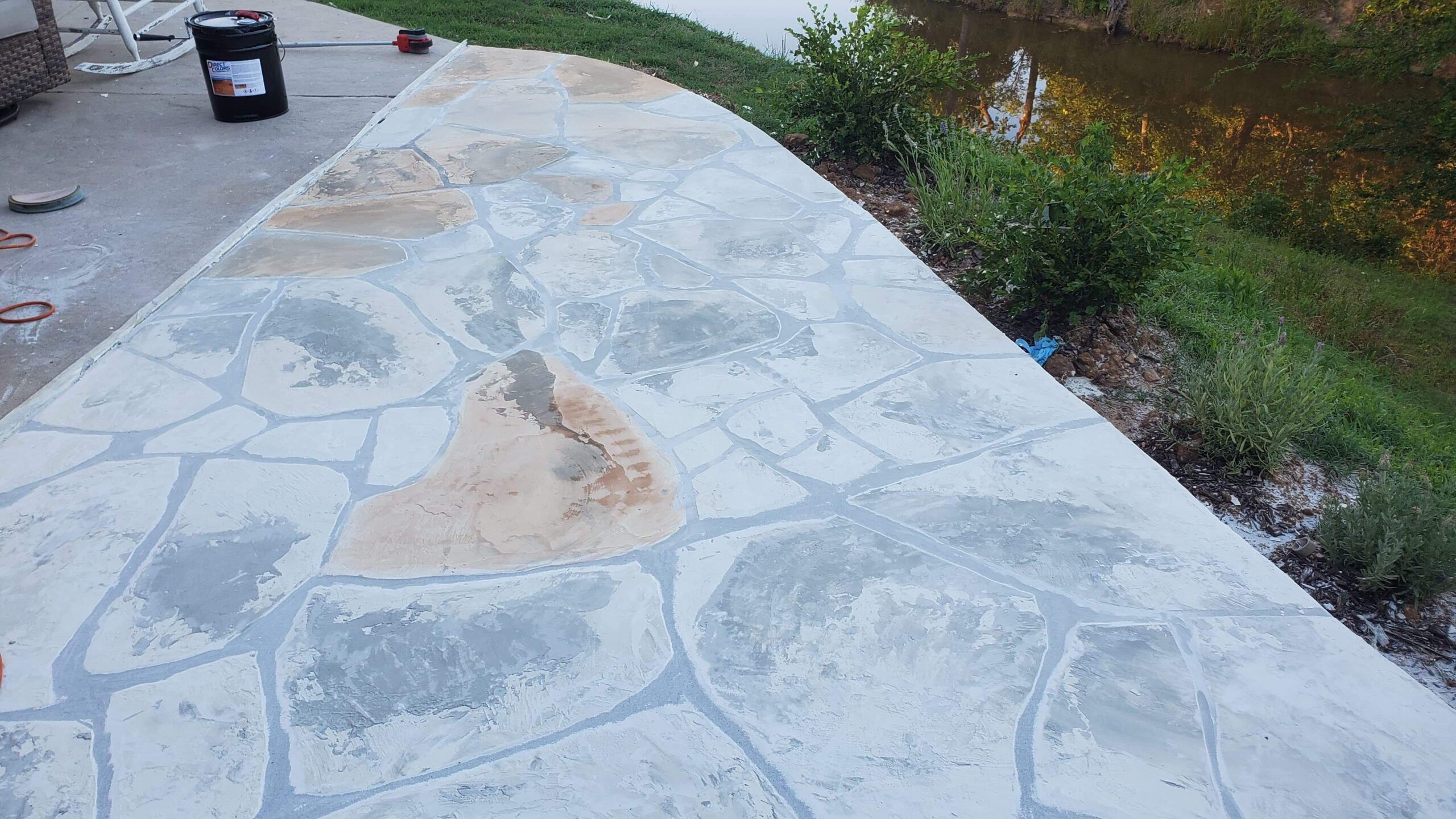 Faux Flagstone on Concrete Patio
